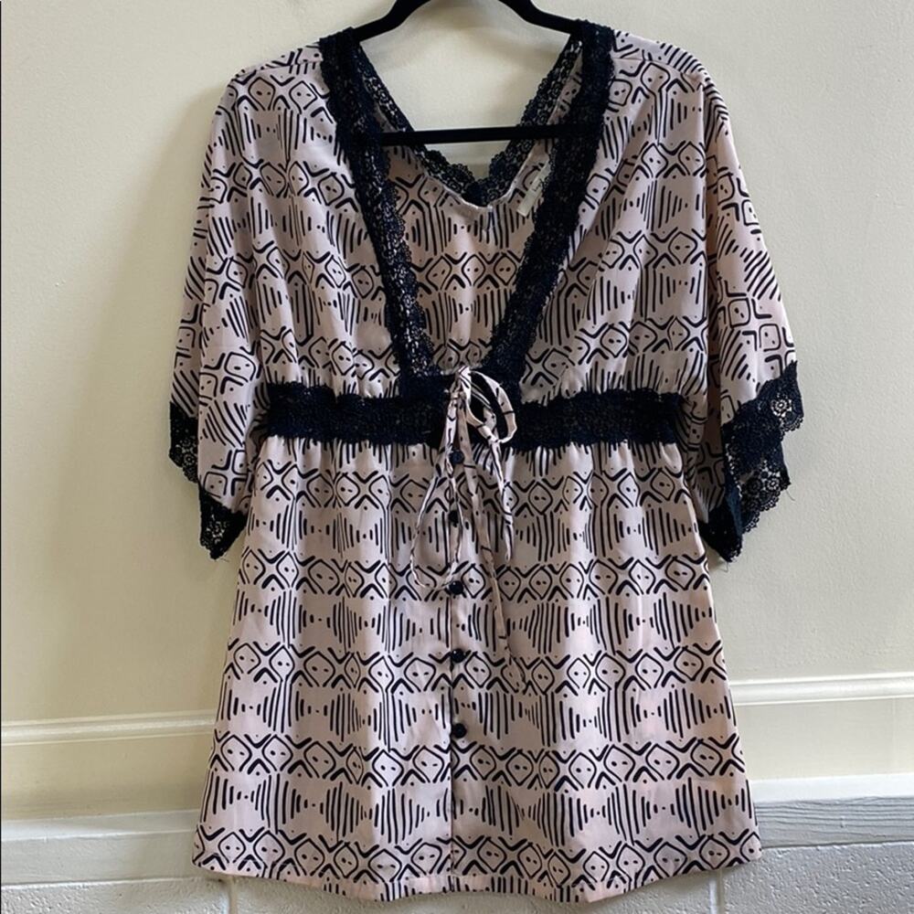 Hazel Anthropologie M print top